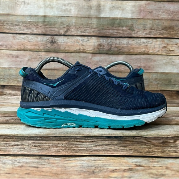 Hoka Arahi 2 Athletic Shoes - Picture 2 of 10